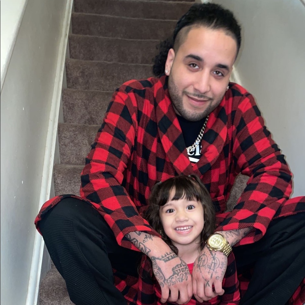 Meet your Posher, Daniel